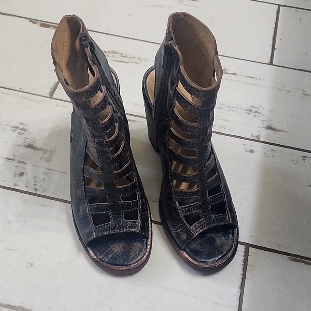 Bed Stu Occam Heels